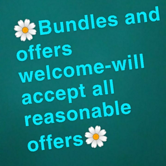 Closet clear out - Picture 1 of 1